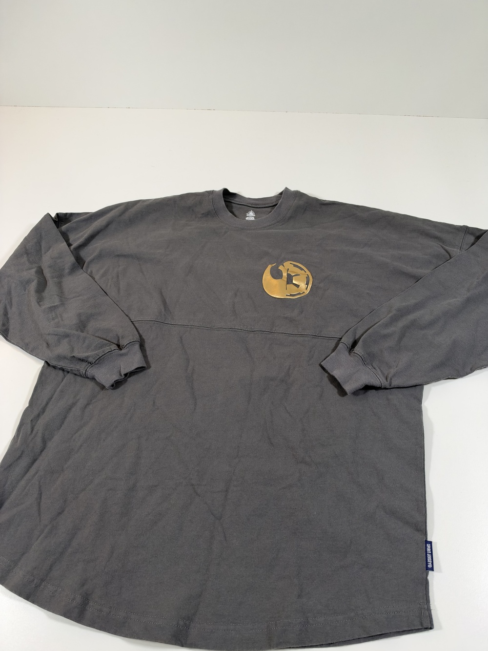 Spirit Jersey Star Wars Shirt Mens Medium Gray Long Sleeve Graphic Tee Disney
